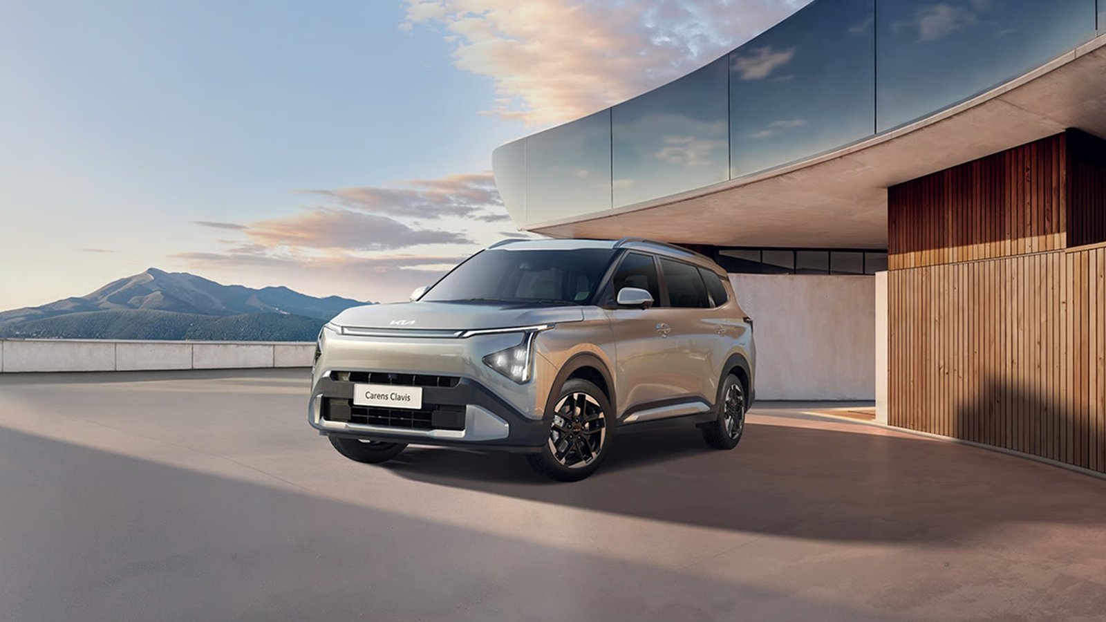 New Kia at Skydac Kia showroom in Lucknow